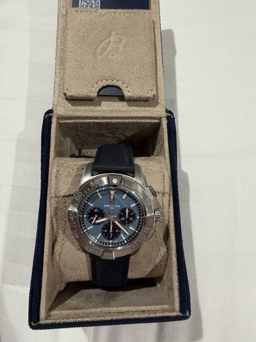 Breitling avenger b01 - -,