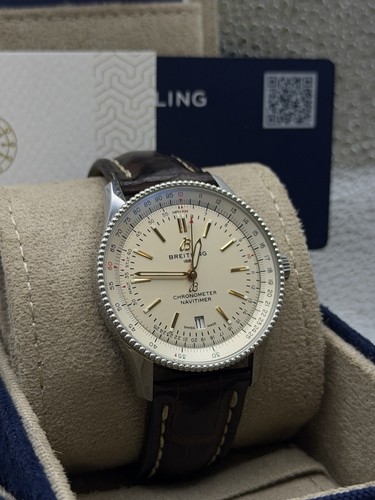 2022 white breitling navitimer - 2022,